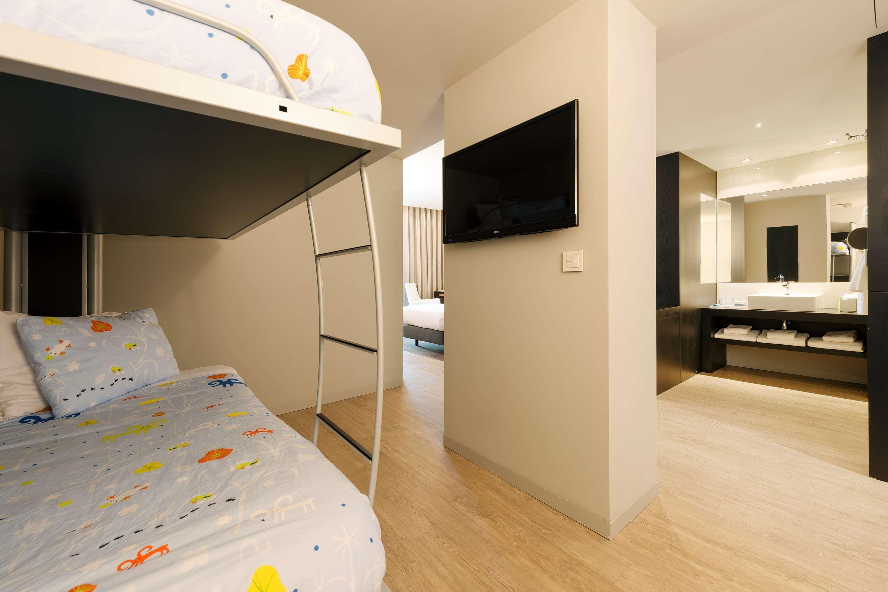 เมเลีย ลิสบัว แอโรปอร์โต Hotel ลิสบอน ภายนอก รูปภาพ