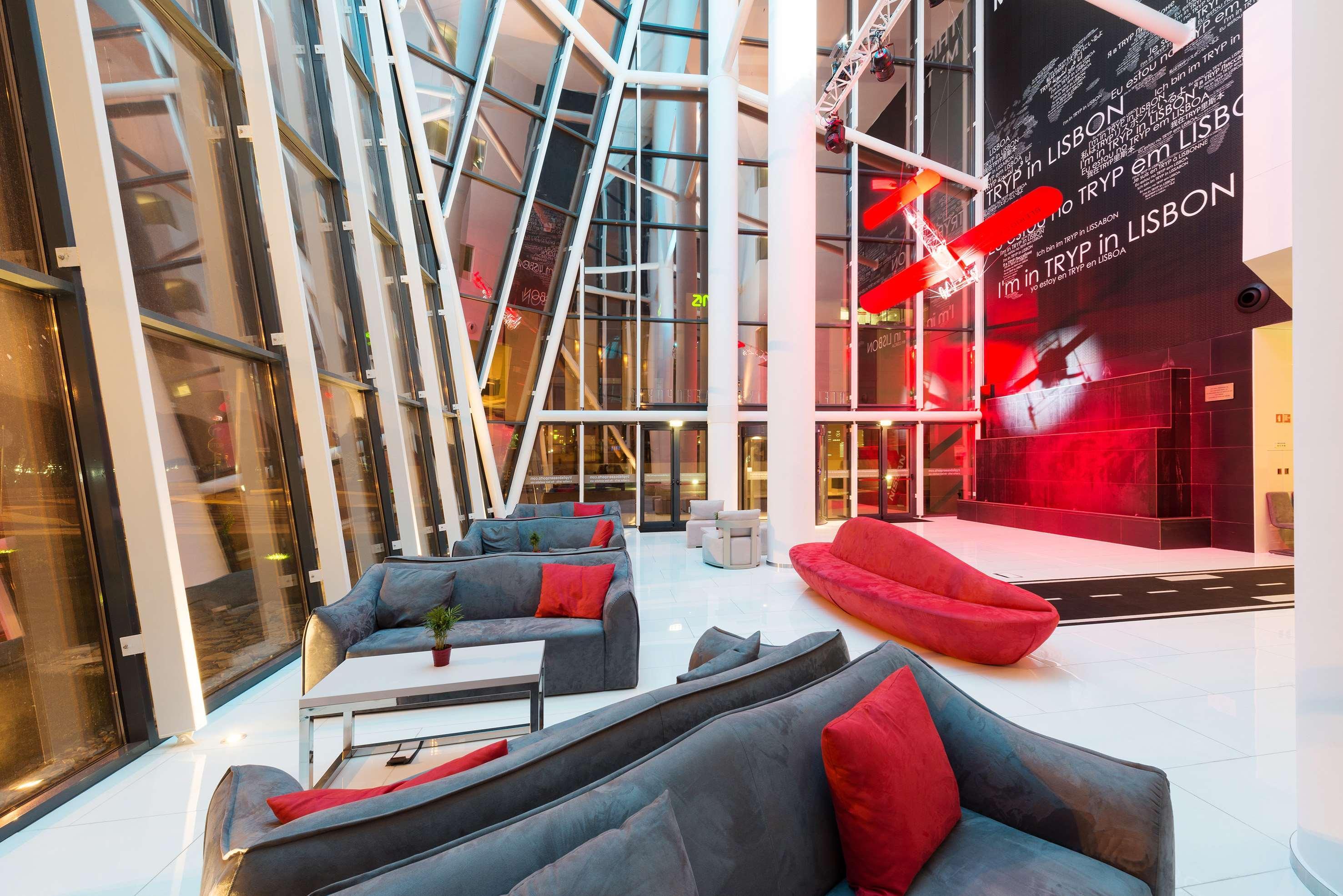 เมเลีย ลิสบัว แอโรปอร์โต Hotel ลิสบอน ภายนอก รูปภาพ