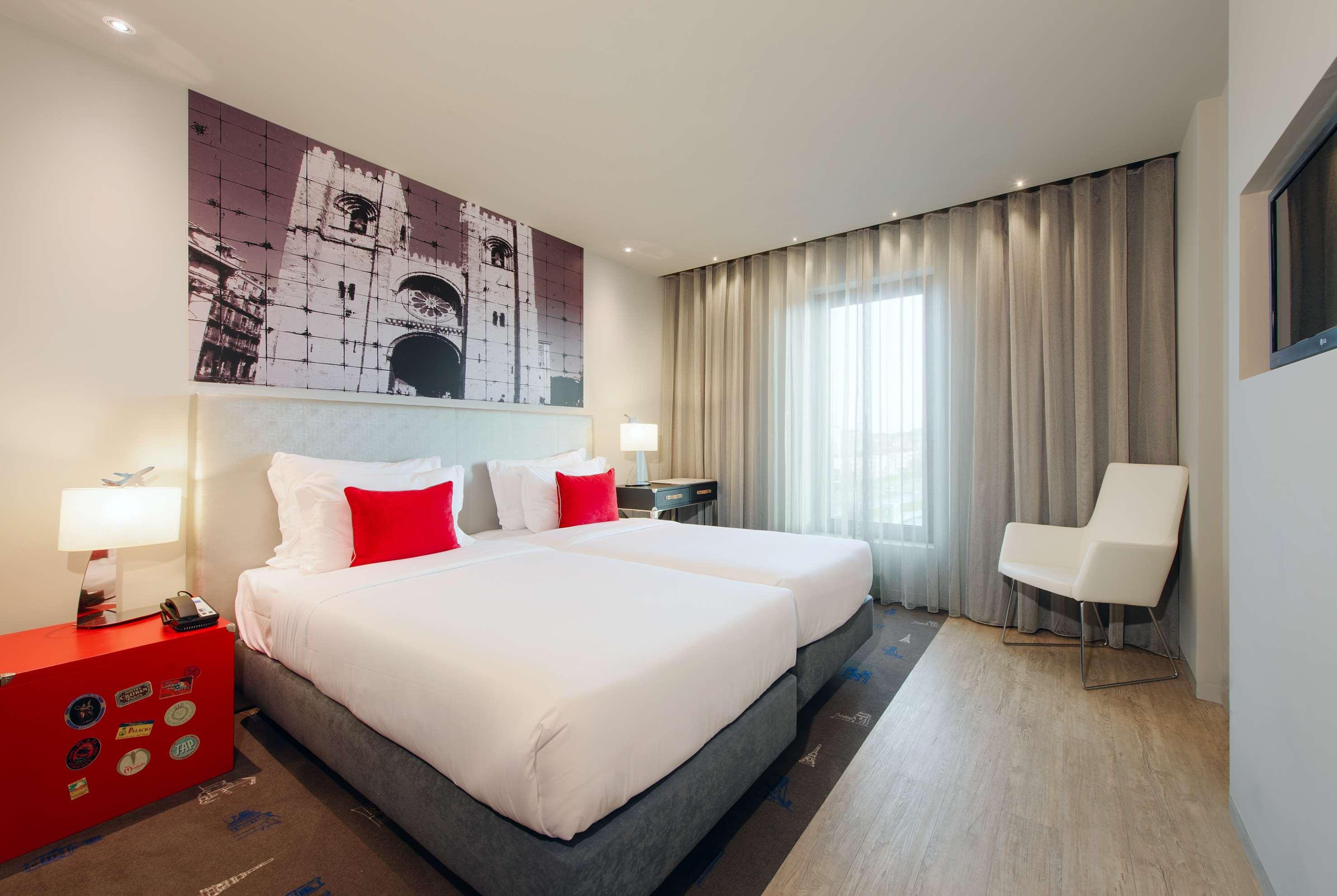 เมเลีย ลิสบัว แอโรปอร์โต Hotel ลิสบอน ภายนอก รูปภาพ